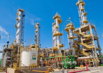 Petrobras (PETR4) investe R$ 279 milhões em parada programada de manutenção na Reduc