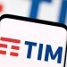 TIM (TIMS3) eleva projeção de proventos para R$ 2,9 bilhões em 2023 após balanço do 3º tri